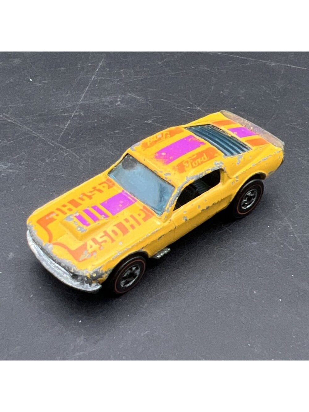 1975 Mustang Stocker Yellow Hot Wheels Redline Original Hong Kong